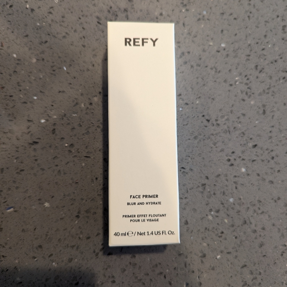 Refy blur and hydrate primer